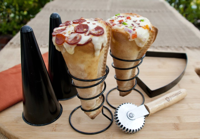 grilled pizza cones