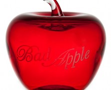 Snow White Bad Apple