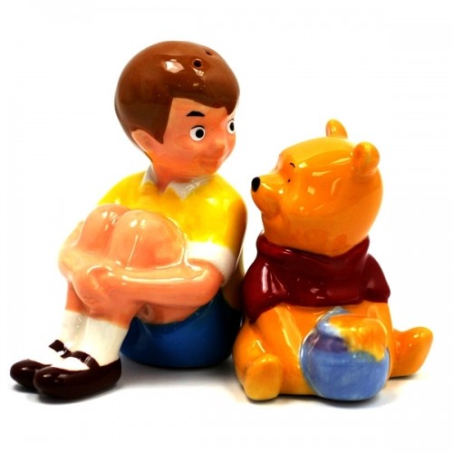 Christopher-Robin-Pooh-Salt-Pepper-Shakers
