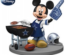 Mickey Mouse Dallas Cowboys Grill Master Figurine