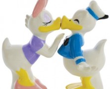 Donald and Daisy Duck Salt and Pepper Shakers